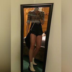 Free People short-sleeve grey knit body suit, brand new, w/tags!smoke-free home